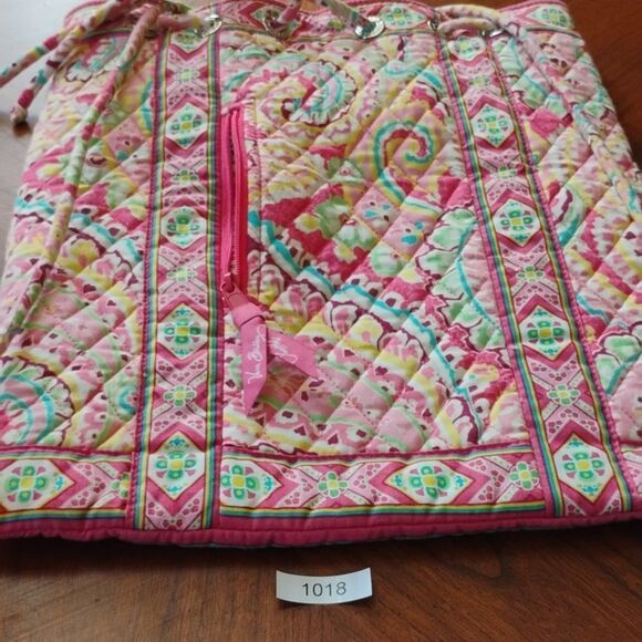 Colorful Quilted Tote Bag Size: 13" X 15" (1018) - Picture 5 of 6